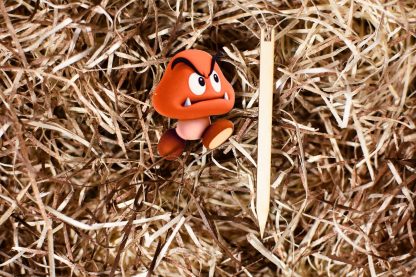 zápich na tortu super mario goomba